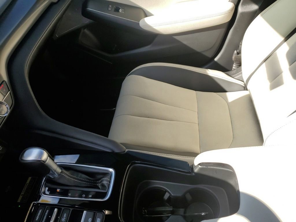 Used 2025 Acura Integra A-Spec image 23