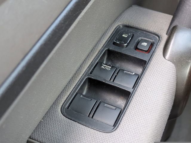 Used 2011 Honda CR-V SE image 25