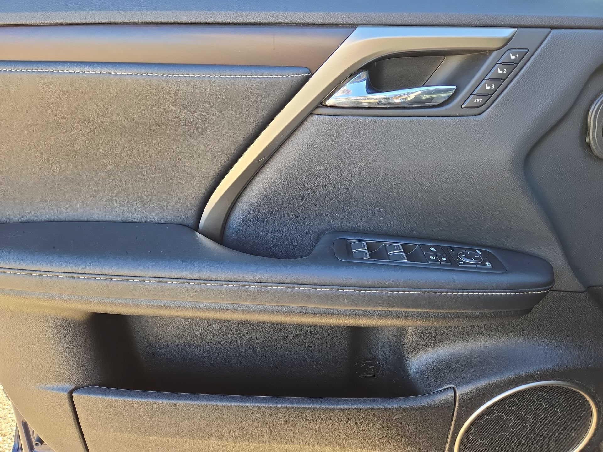 Used 2022 Lexus RX 350 FWD w/ Premium Package image 15