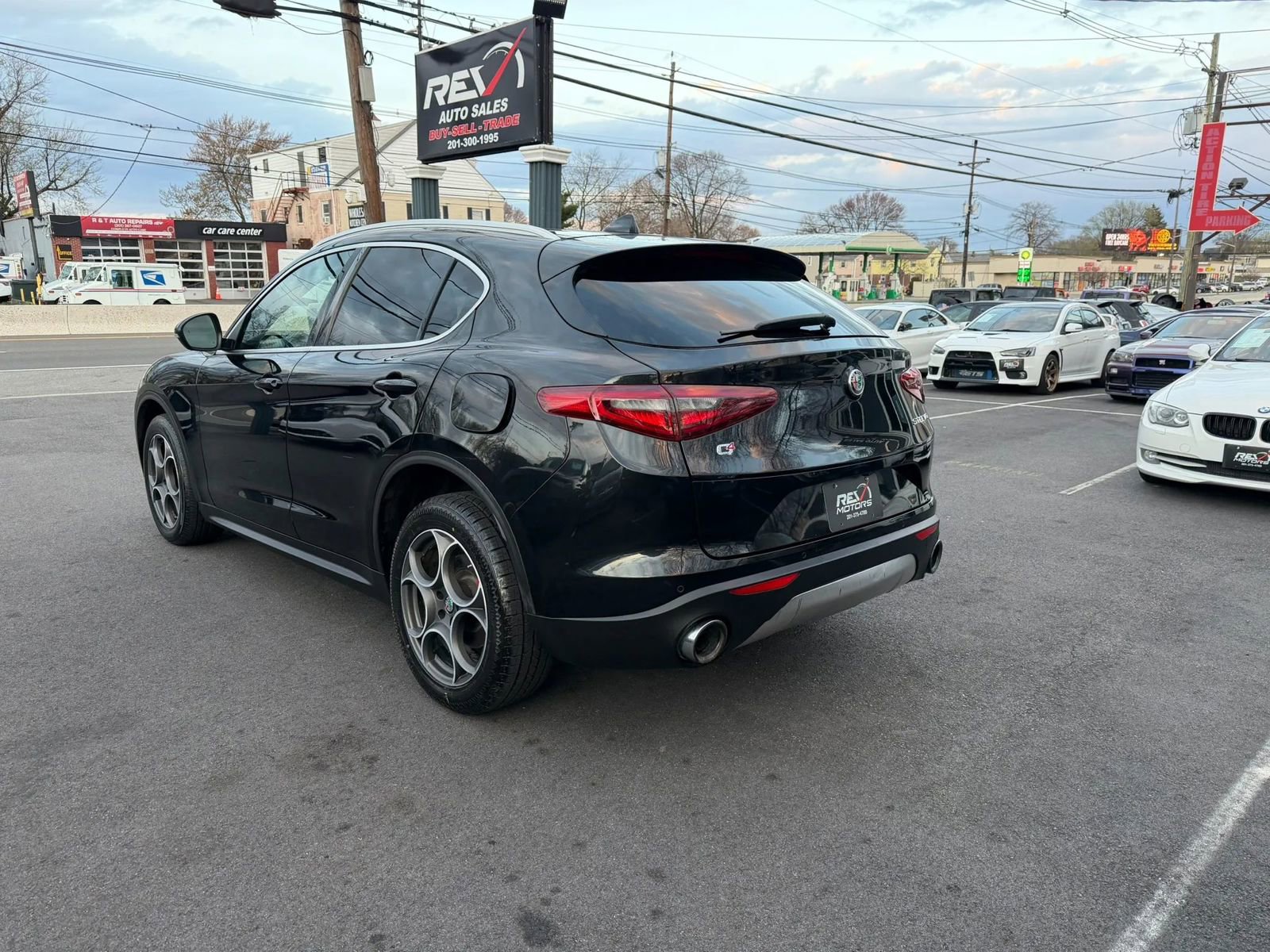 Used 2018 Alfa Romeo Stelvio Ti image 5