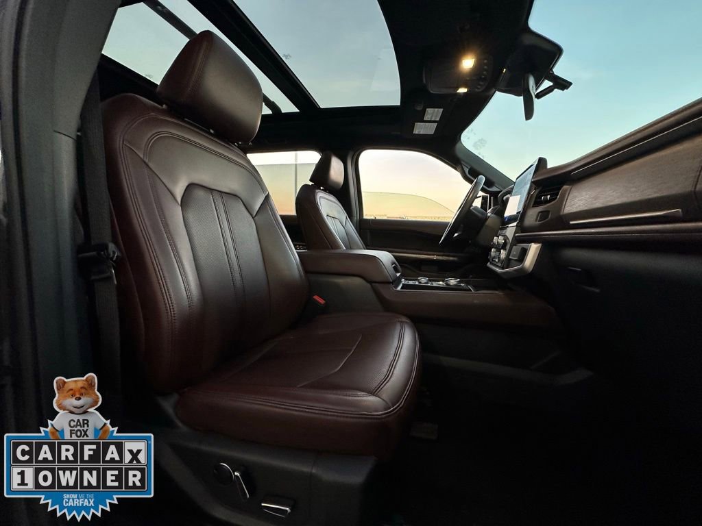 Used 2024 Ford Expedition Limited image 22