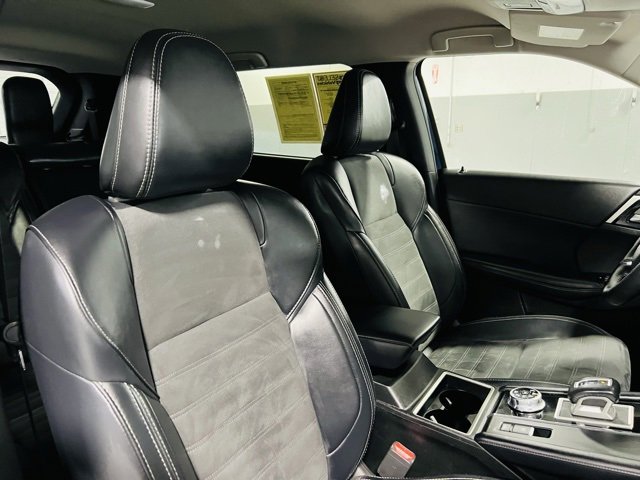 Used 2024 Mitsubishi Outlander SE image 34