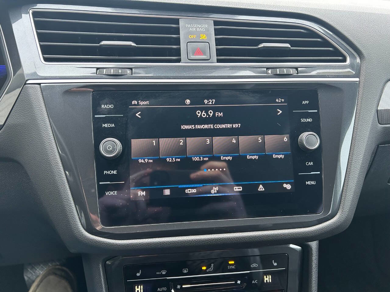 Used 2024 Volkswagen Tiguan Wolfsburg Edition image 12