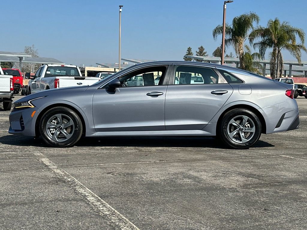 Used 2022 Kia K5 LX FWD image 6