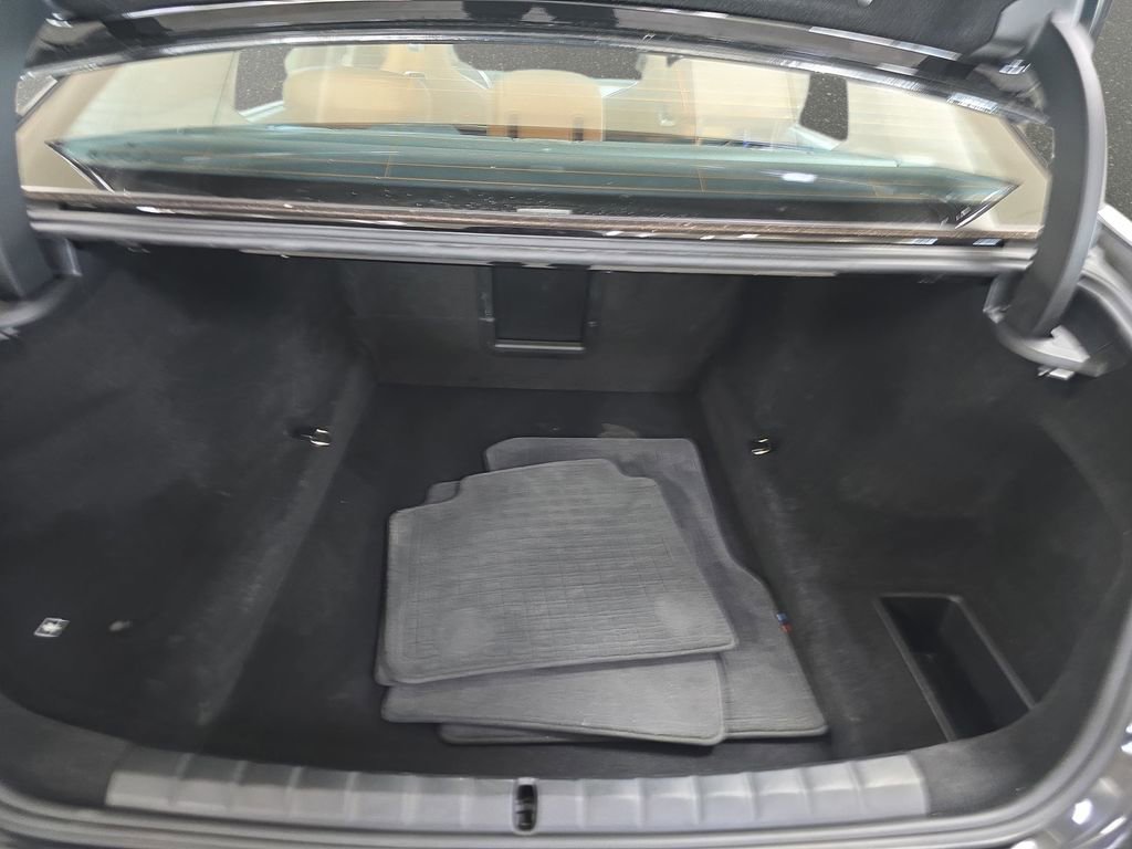 Used 2023 BMW 740i image 30