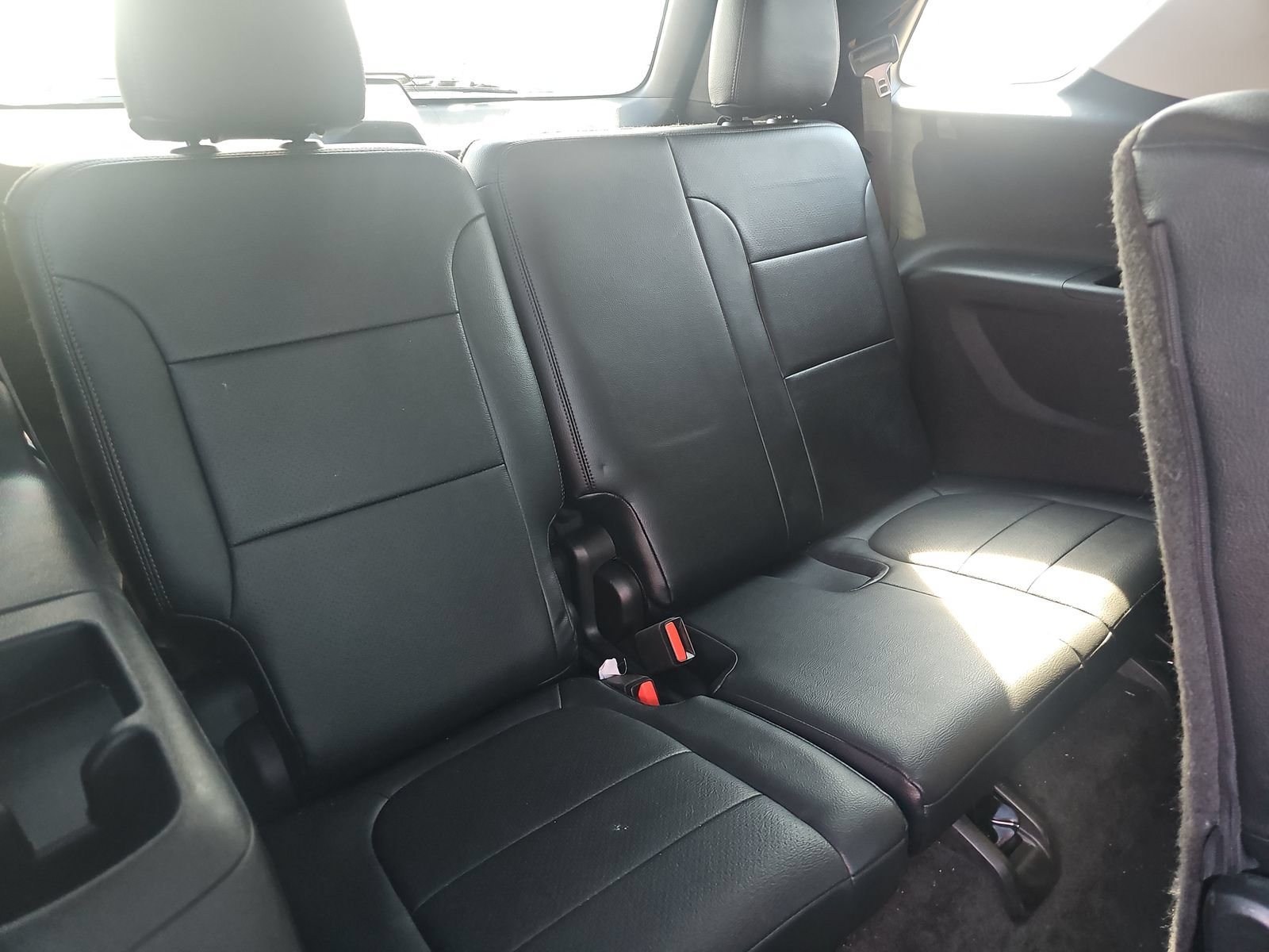 Used 2021 Chevrolet Traverse LS w/ LPO, Blackout Package FWD image 20