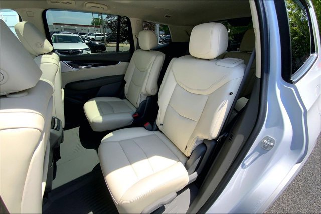 Used 2024 Cadillac XT6 Premium Luxury w/ Technology Package AWD/4WD image 26