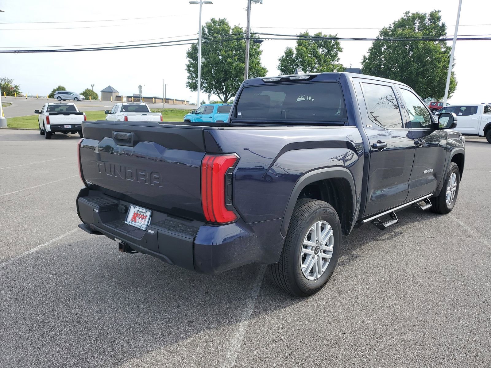 New 2026 Toyota Tundra SR5 AWD/4WD image 4