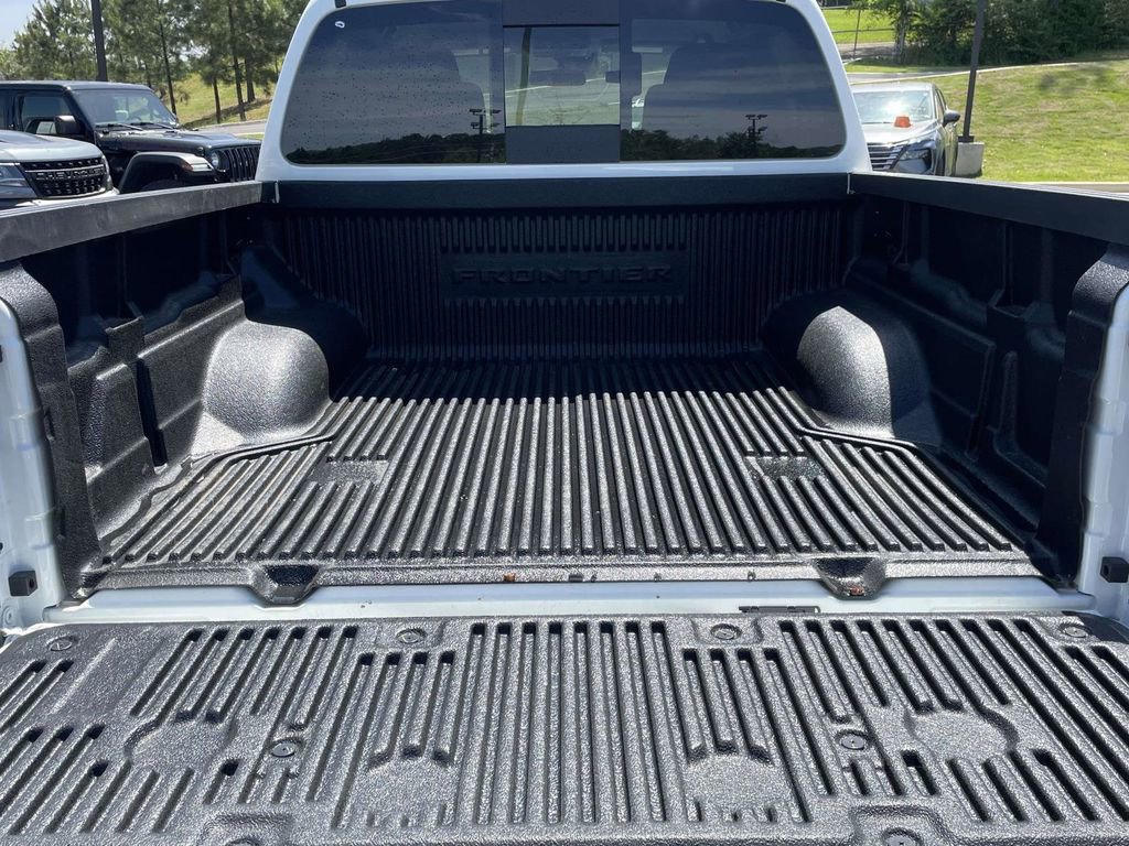 Used 2026 Nissan Frontier SV image 26