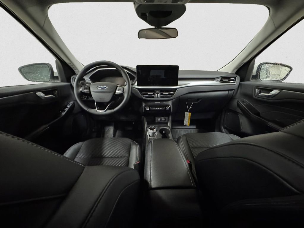 New 2025 Ford Escape SE FWD image 10