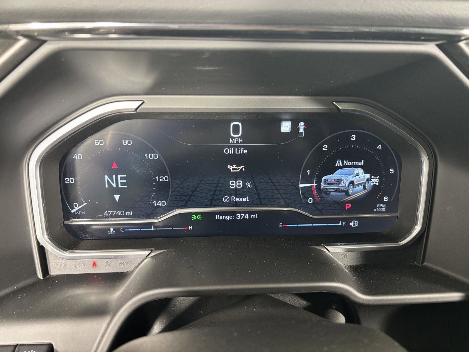 Used 2022 GMC Sierra 1500 AT4X image 35