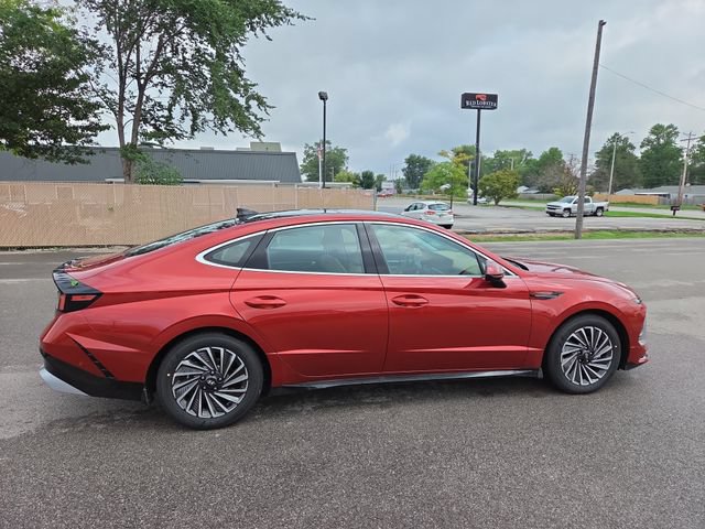 New 2026 Hyundai Sonata Limited FWD image 5