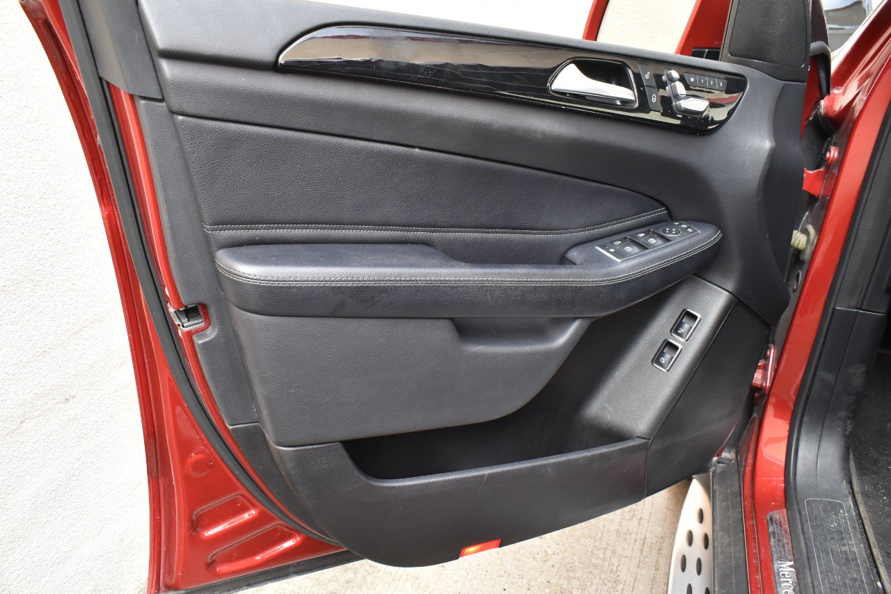 Used 2019 Mercedes-Benz GLS 450 4MATIC image 15