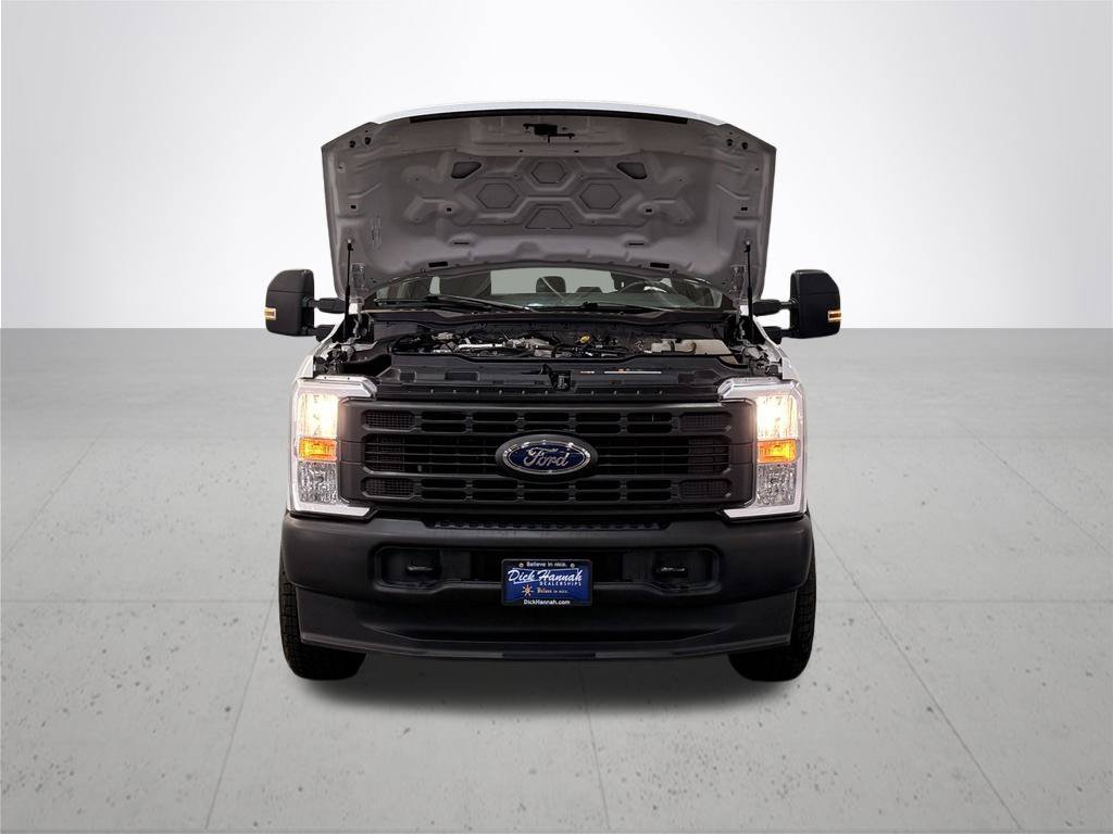 Used 2024 Ford F250 XL AWD/4WD image 5