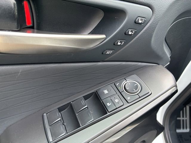 Used 2023 Lexus IS 350 F Sport w/ Memory Package AWD/4WD image 10
