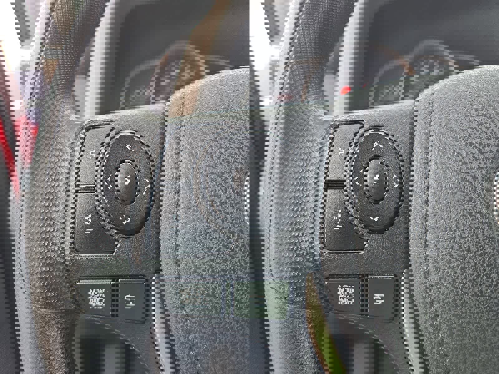 Used 2014 Toyota RAV4 XLE FWD image 24