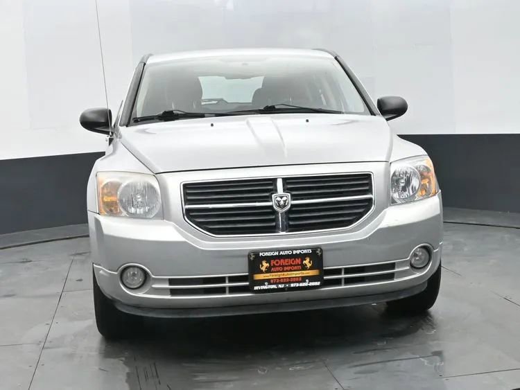 Used 2011 Dodge Caliber Mainstreet image 3
