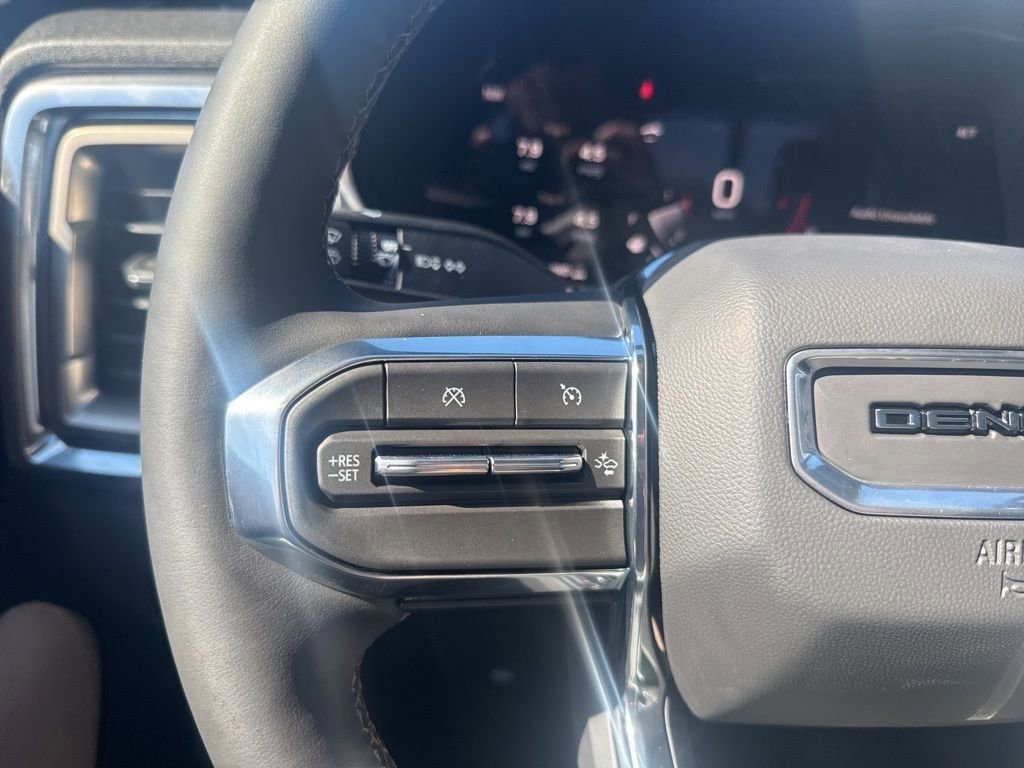 New 2026 GMC Canyon Denali AWD/4WD image 15