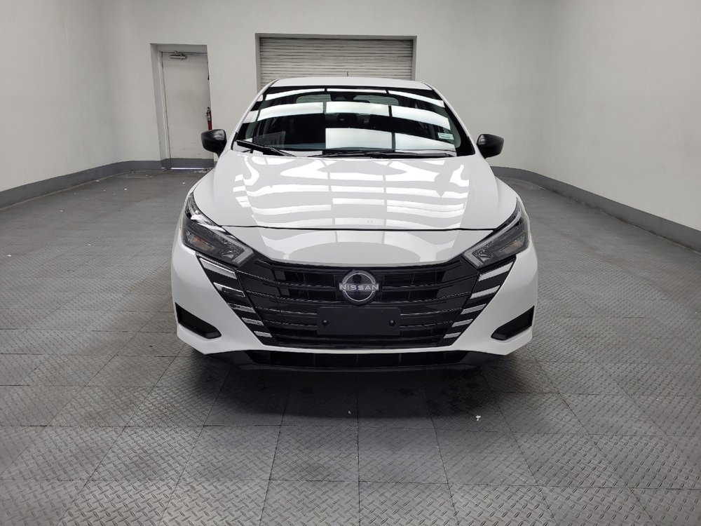 Used 2025 Nissan Versa S w/ Trunk Package image 14