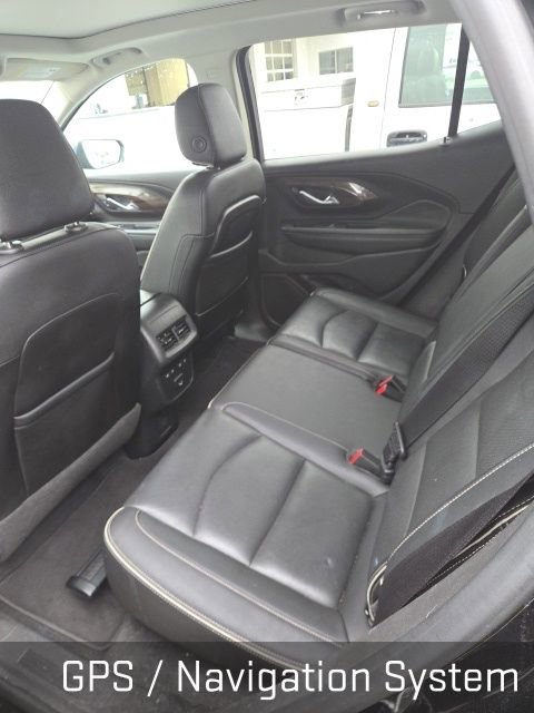 Used 2019 GMC Terrain Denali w/ Advanced Safety Package image 11