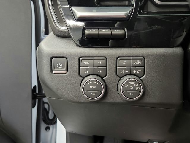 New 2026 Chevrolet Silverado 1500 High Country AWD/4WD image 39