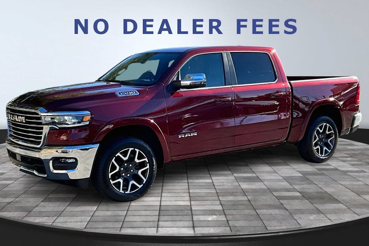 Used 2025 RAM 1500 Laramie AWD/4WD image 1