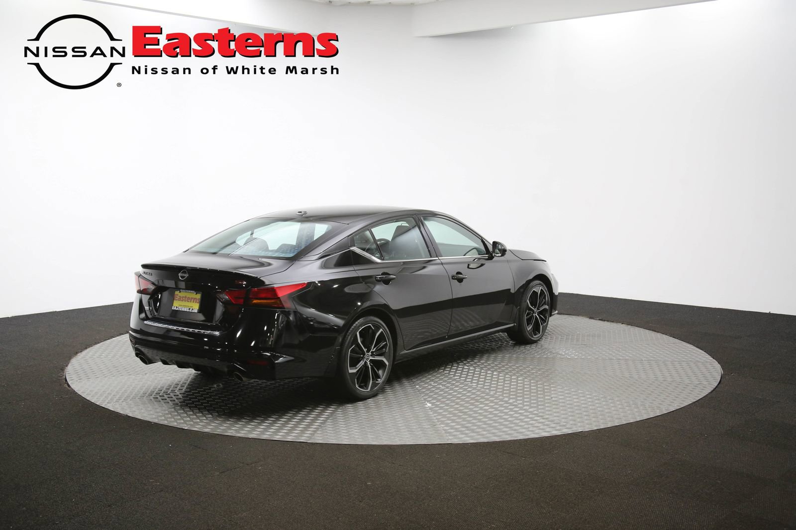 Used 2023 Nissan Altima 2.5 SR w/ SR Premium Package image 50