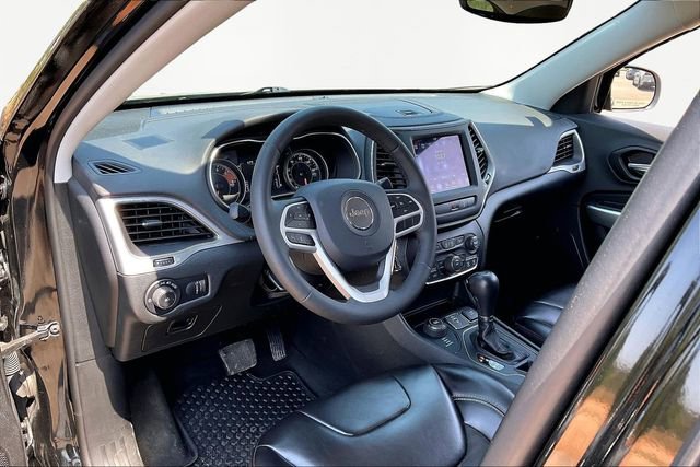 Used 2022 Jeep Cherokee Latitude image 12