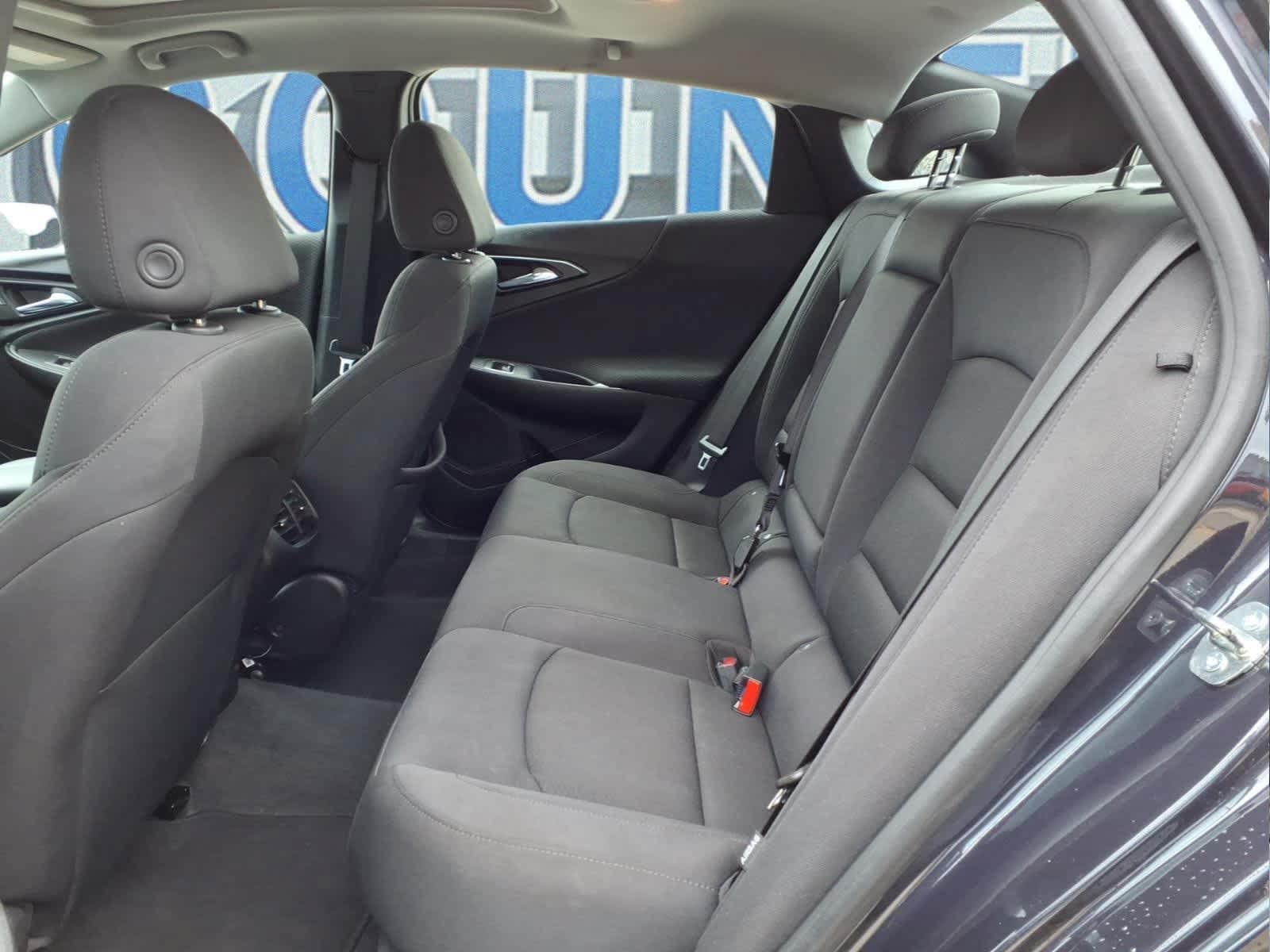 Used 2023 Chevrolet Malibu LT FWD image 12