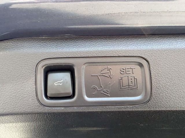 Certified 2023 Lincoln Navigator Reserve AWD/4WD image 6