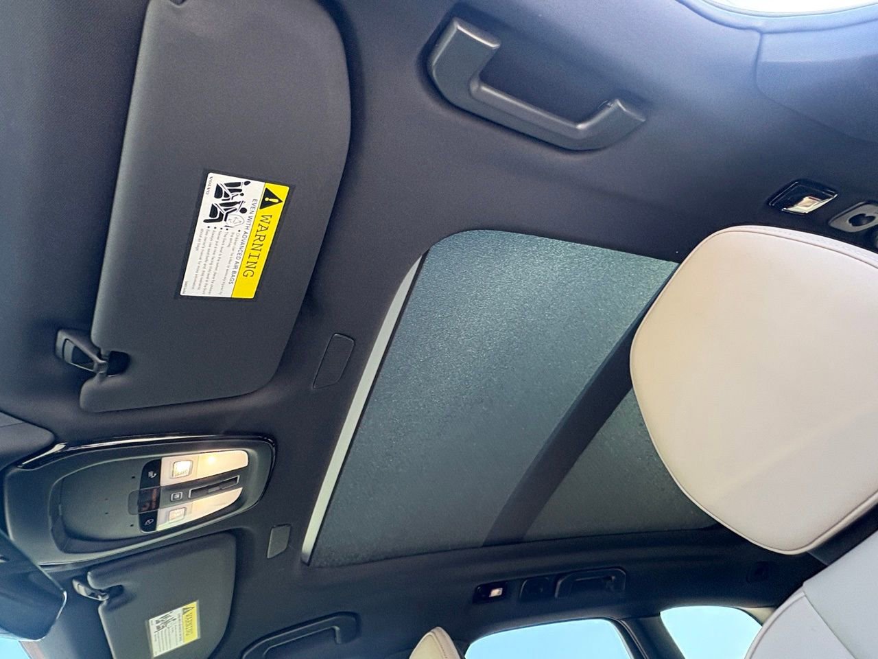 New 2026 Volvo XC60 B5 Plus w/ Protection Package Premier image 20