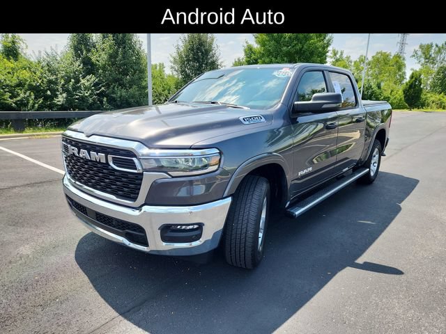 Used 2025 RAM 1500 Big Horn AWD/4WD image 3