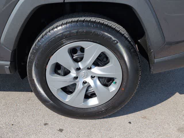 Used 2020 Toyota RAV4 LE w/ All Weather Liner Package AWD/4WD image 13