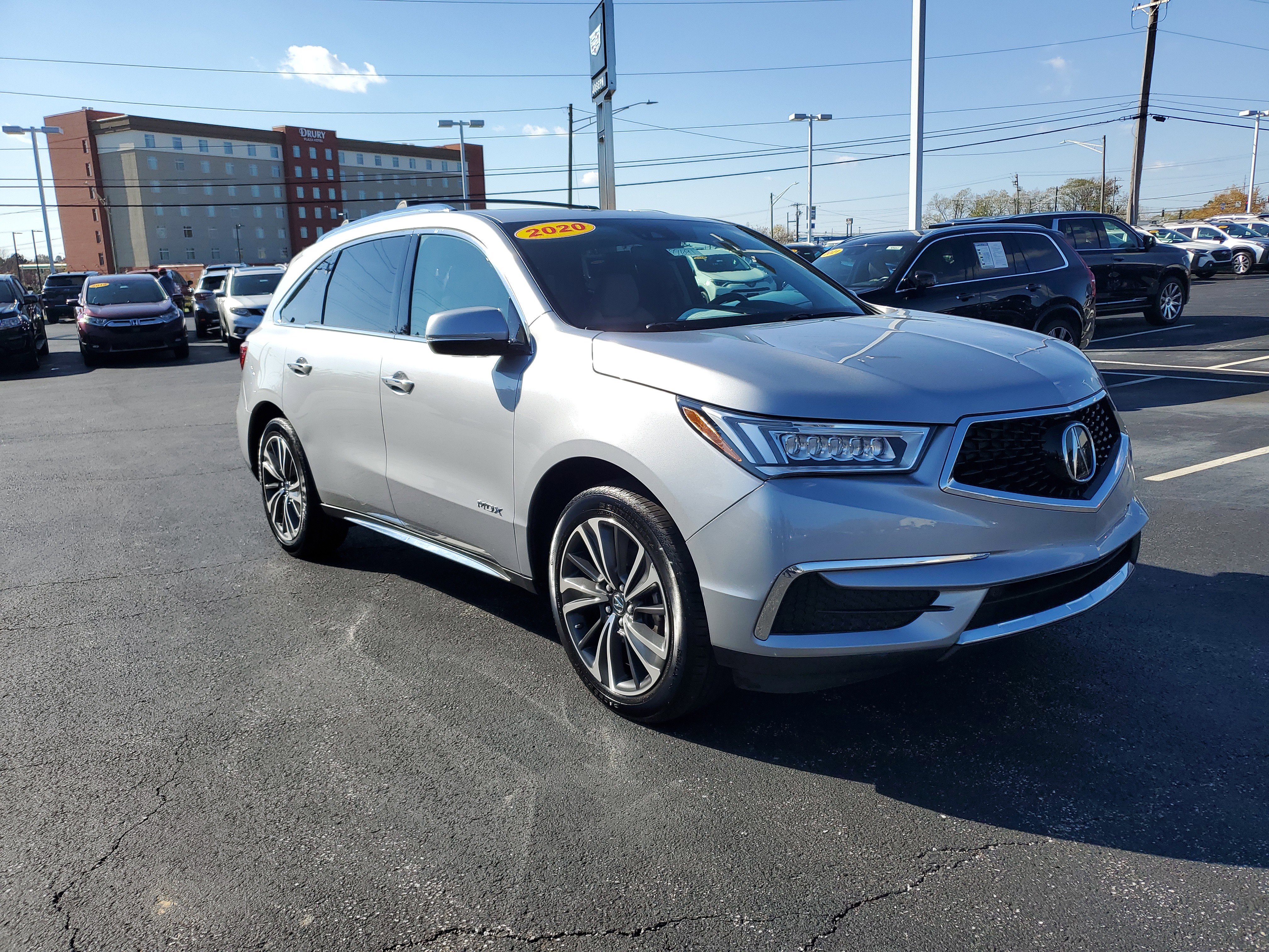Used 2020 Acura MDX SH-AWD w/ Technology Package image 4
