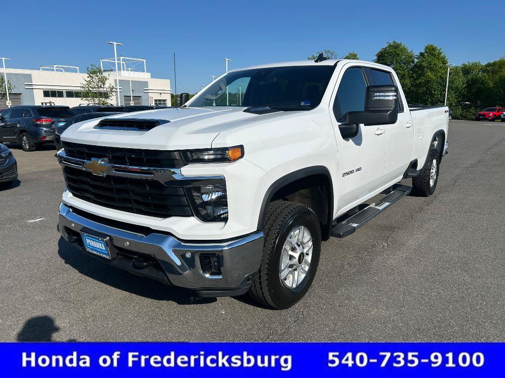 Used 2025 Chevrolet Silverado 2500 LT w/ Safety Package AWD/4WD video 2