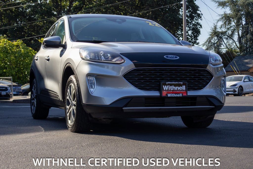 Used 2022 Ford Escape SEL image 2