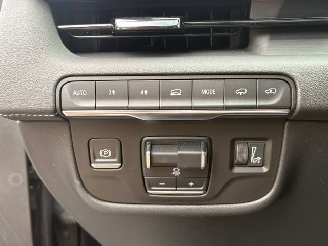 Used 2021 Cadillac Escalade Sport w/ Driver Assist Tech Package AWD/4WD image 33