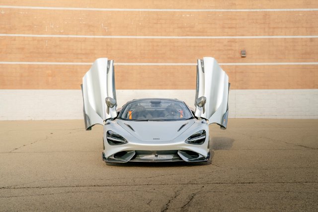 Used 2022 McLaren 765LT RWD image 34