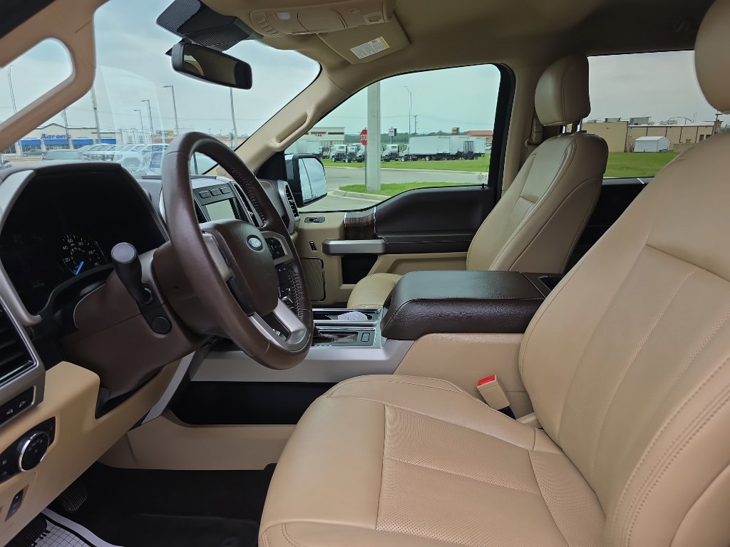 Used 2019 Ford F150 Lariat w/ Equipment Group 502A Luxury image 8