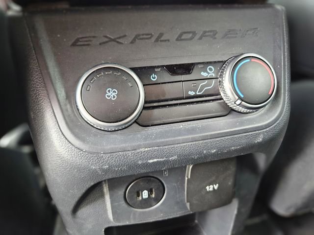 Used 2025 Ford Explorer ST-Line w/ ST-Line Street Pack image 28