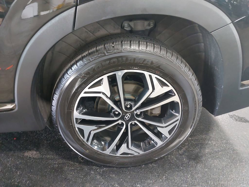 Used 2019 Hyundai Santa Fe AWD image 36