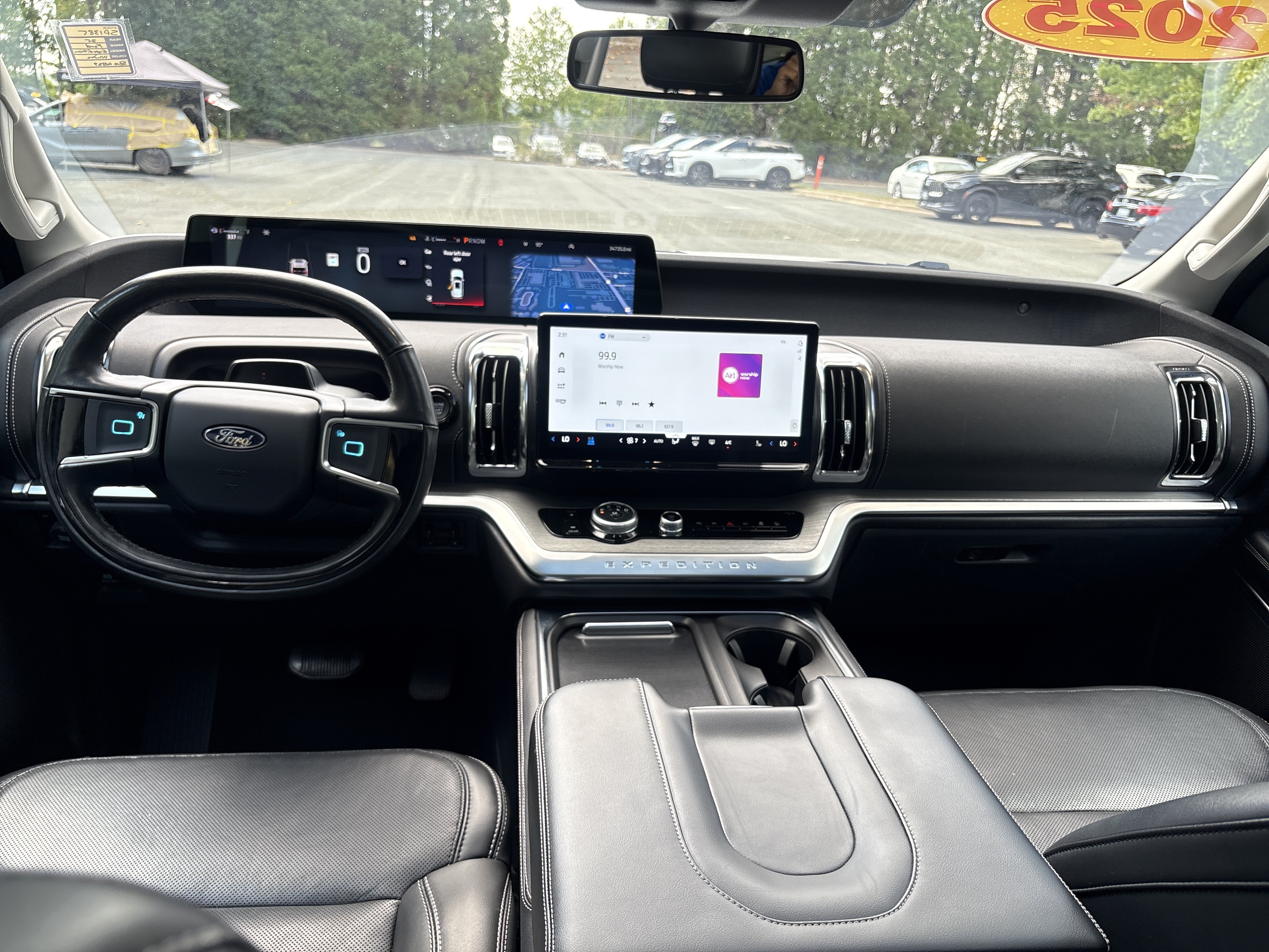 Used 2025 Ford Expedition Max Platinum AWD/4WD image 21