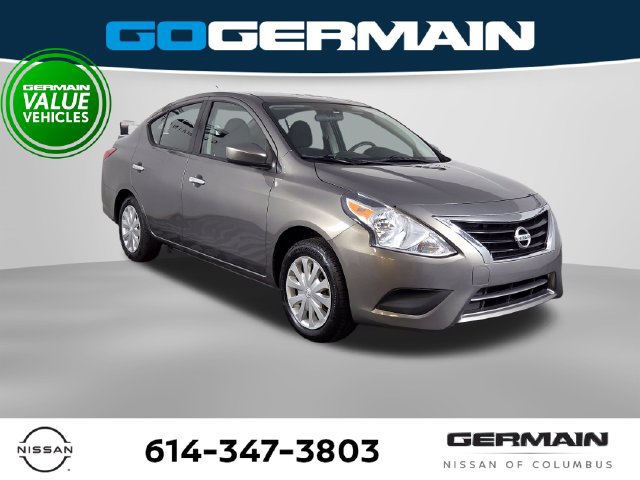 Used 2017 Nissan Versa SV FWD image 3