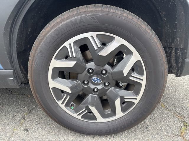 Used 2025 Subaru Forester Premium w/ Convenience Package #1 AWD/4WD image 17