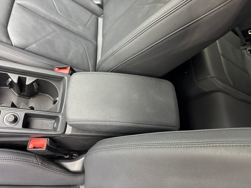 Used 2020 Audi Q3 2.0T Premium w/ Convenience Package image 70