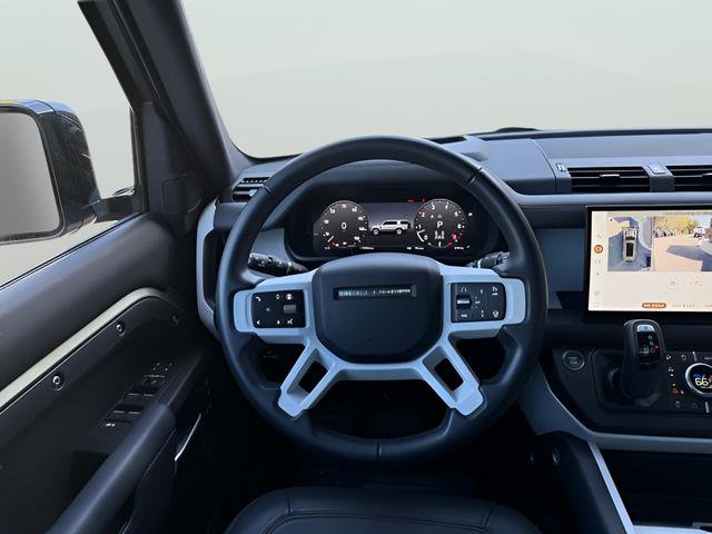 Certified 2025 Land Rover Defender 130 X-Dynamic SE AWD/4WD image 14