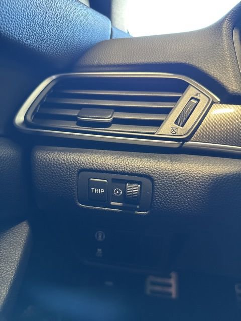 Used 2022 Honda Accord Sport image 16