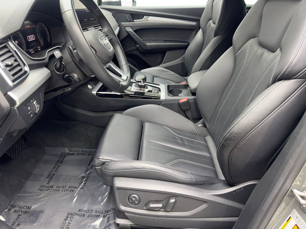 Used 2025 Audi Q5 2.0T Premium image 27