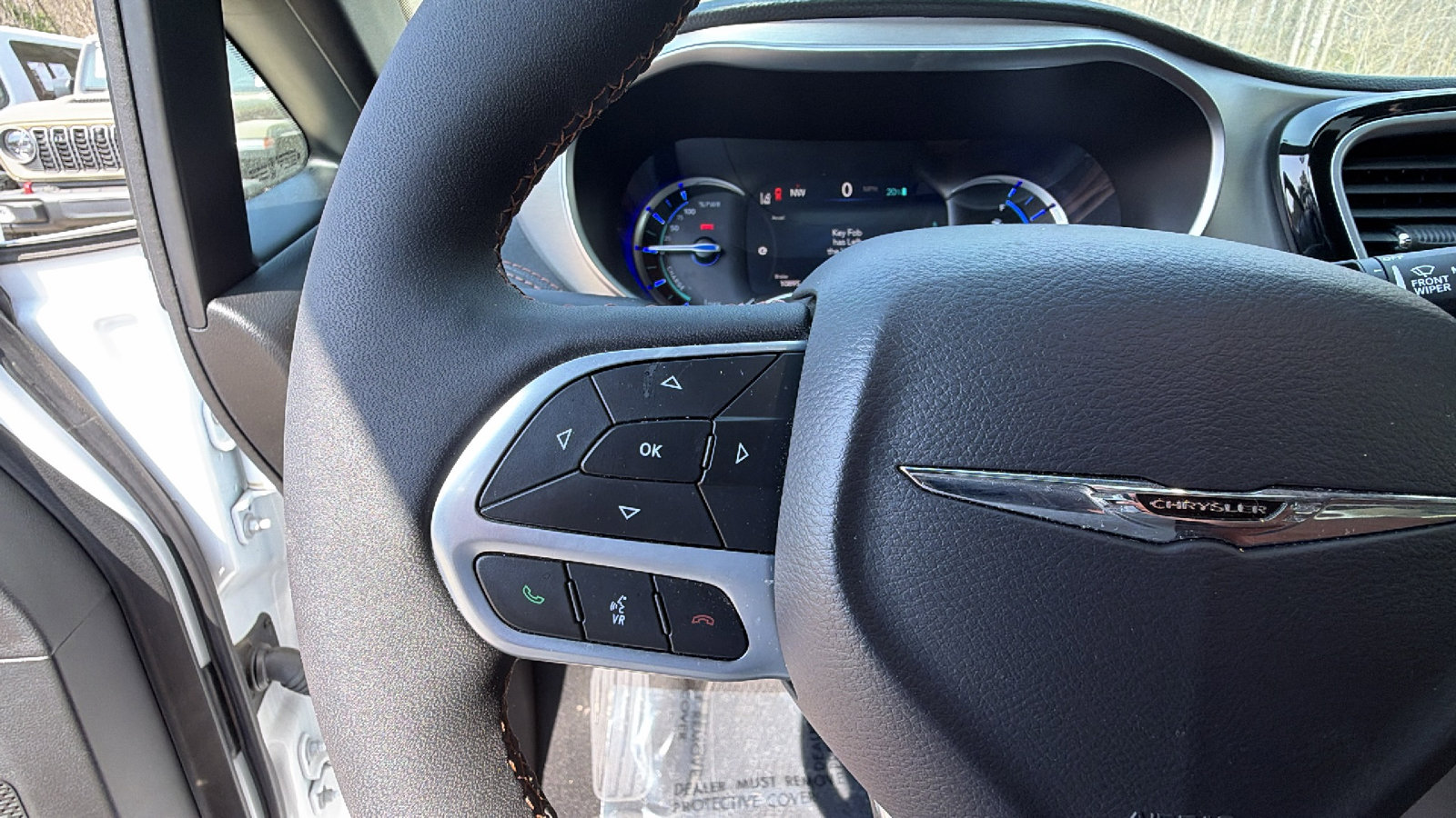 Used 2024 Chrysler Pacifica Pinnacle image 28