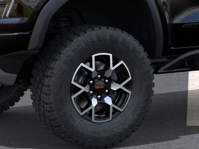 New 2026 GMC Canyon AT4X w/ LPO, Black Badging Package AWD/4WD image 9